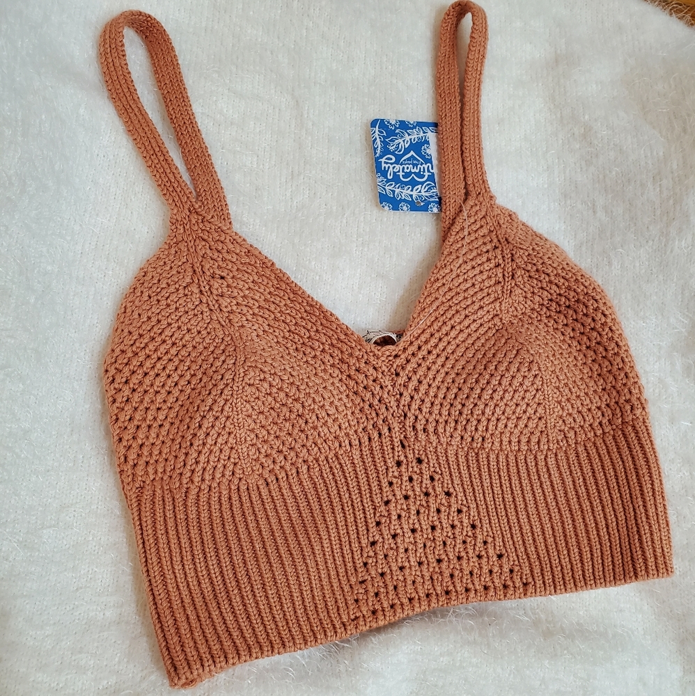 Free People crochet bratop / croptop xs